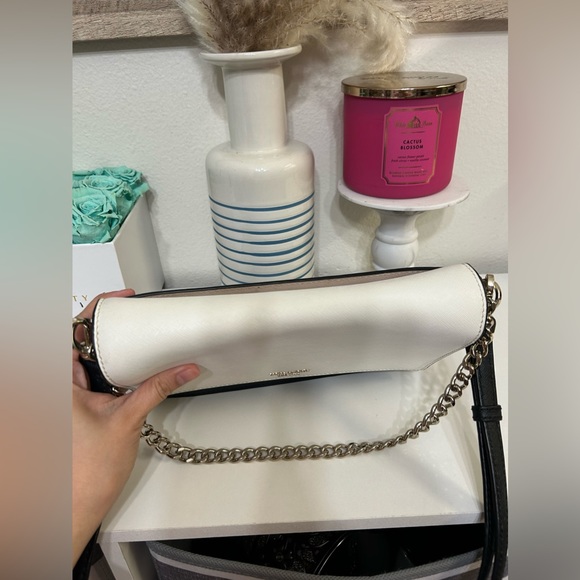 Kate Spade Bag - Picture 7 of 9